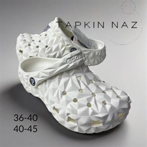  Более 20ти лет занимаемся продажами домашних тапочек