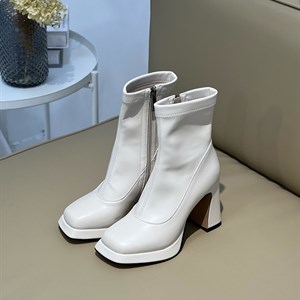 В наличии батальоны BRATZ Размерный ряд 35 40 6 пар