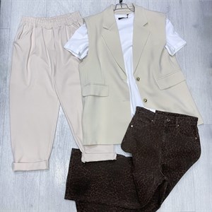 Новая коллекция одежды Made in Italy - стильные футболки, брюки, жилетки и джинсы