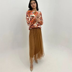 Дорогие девочки получили красивые стильные кофточки