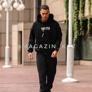 Здравствуйте Вы можете заказать у нас уличную одежду