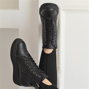 Кожаные ботинки на натуральном меху - стиль и комфорт