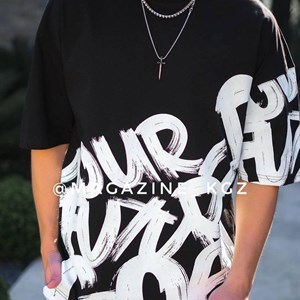 Здравствуйте Вы можете заказать у нас уличную одежду