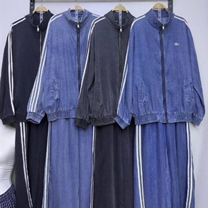 Винтажные спортивные костюмы в стиле Adidas — комфортный тренд, размер стандарт