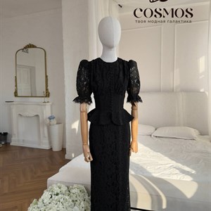 Кружевное платье миди COSMOS с баской и пышными рукавами