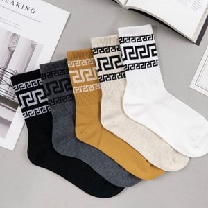   Трендовые носки с самым модным принтом интереснейшая