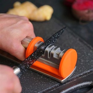 Раз два и острый нож готов к работе  Трехэтапнве точилки