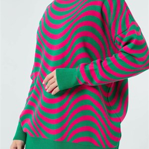 Стильные теплые свитера в наличии Турция Размер стандартный