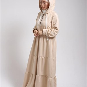 Ярусные платья с капюшоном на груди рабочий замок