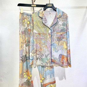 Самые люксовые пижамы у нас в наличии Пекин Ткань