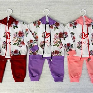 Костюмы для малышей оптом | Доступные цены на детскую одежду