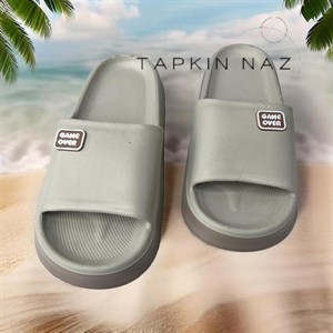  Более 20ти лет занимаемся продажами домашних тапочек