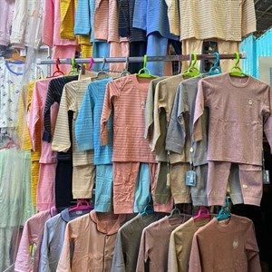 Пижамы в наличии 20 моделе1 50 расцветок 40 с разными