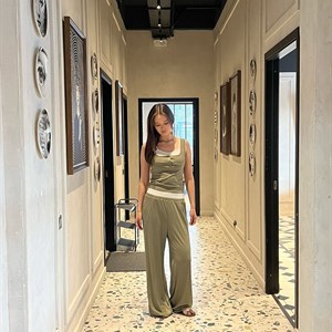 Стильные женские костюмы от jazu.wear - идеальный выбор