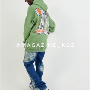 Здравствуйте Вы можете заказать у нас уличную одежду