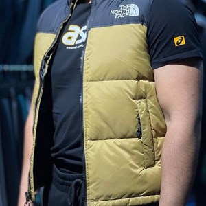 В наличии    Большой ассортимент самых трендовых