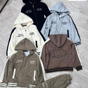 НОВЫЕ МОДЕЛИ     ТОЛЬКО ОПТОМ СПОРТИВНЫЙ КОСТЮМ Фабричный