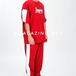 Здравствуйте Вы можете заказать у нас уличную одежду