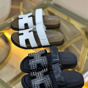 New шлепки В наличии   Качество люкс 1 1 Размеры 35