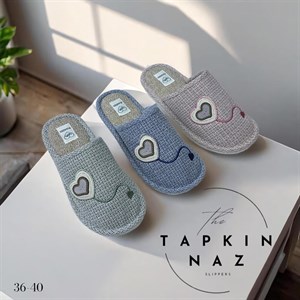  Более 20ти лет занимаемся продажами домашних тапочек