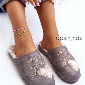  Более 20ти лет занимаемся продажами домашних тапочек