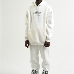 Здравствуйте Вы можете заказать у нас уличную одежду