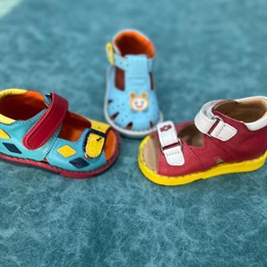 Натуральная кожа с ортопедической стелькой Цена 5000