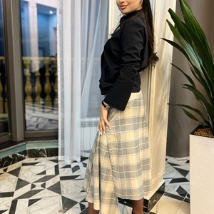 Комплект от Kameya: элегантные юбка и блузка для уверенных женщин | Доставка по всей стране