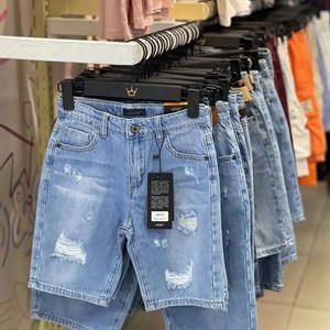 Много вариантов шорт на мальчиков и на девочек В наличии