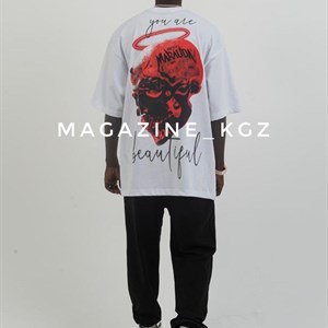 Здравствуйте Вы можете заказать у нас уличную одежду