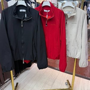 Ветровка МАХ MARA — размеры M/L/XL, цена 2300 сом, новинка
