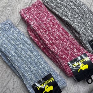 Тёплые вязаные носки с оригинальным узором - уют и стиль для каждого шага