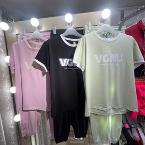 Костюмчики в наличии Штаны полная длина Ткань тонкое