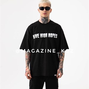 Здравствуйте Вы можете заказать у нас уличную одежду