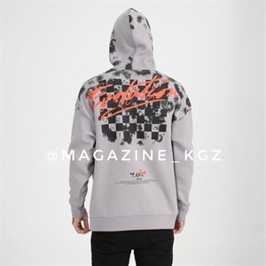 Здравствуйте Вы можете заказать у нас уличную одежду