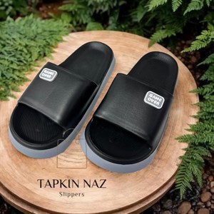  Более 20ти лет занимаемся продажами домашних тапочек