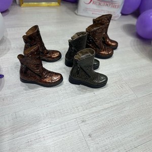 Натуральная кожа с натуральным мехом Цена 6000 60