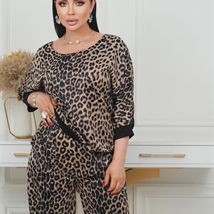 Купите стильный двойной костюм от gauhar_fashion_g - Женская одежда оптом в больших размерах