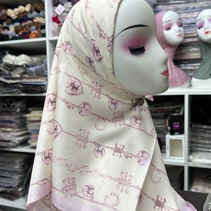 Косынки из атласа 90/90 — платки на каждый день, Китай