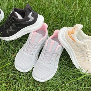 Уже купили обувь для отдыха на природе   У нас есть