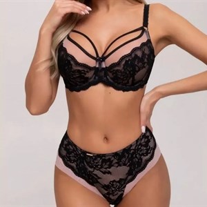 Качественное нижнее белье оптом в Кыргызстане – Бюст и трусы по доступным ценам