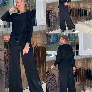 Посмотрите пожалуйста на этот крутой костюм в стиле