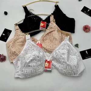 Кыргызстан Бишкек Рынок Кербен Дордой Нижнее белье