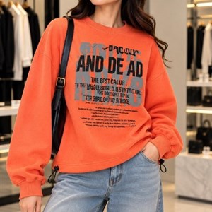 Стильный женский свитшот oversize с принтом и эффектом варёнки