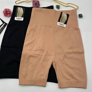 Кыргызстан Бишкек Рынок Кербен Дордой Нижнее белье