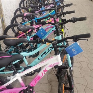 Коляски велосипеды и многое другое вы сможете купить