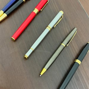 Качественные и стильные ручки с металлическим корпусом