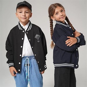 Уже не первый сезон сердца модниц и модников покоряет