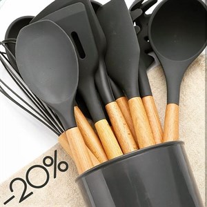 Получили новые силиконовые поварёшки из 12 предметов