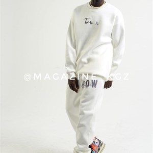 Здравствуйте Вы можете заказать у нас уличную одежду